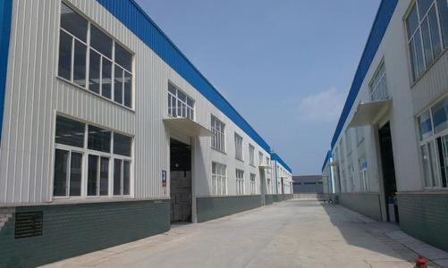 山东青岛钢结构厂房设计中存在的问题