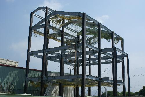 山东青岛钢结构将成为未来建筑行业节能减排的生力军。